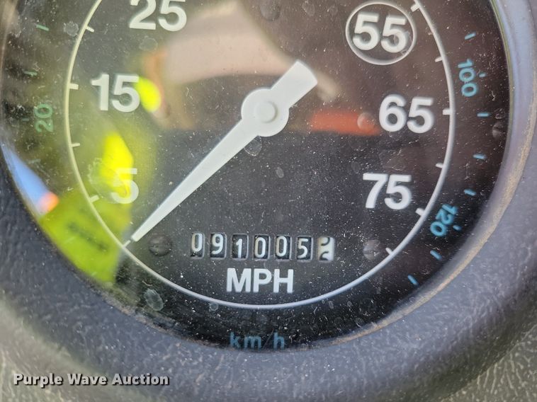 image for item DL7863 1990 Ford L8000 water truck