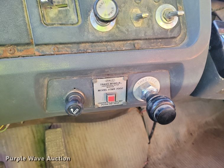 image for item DL7863 1990 Ford L8000 water truck