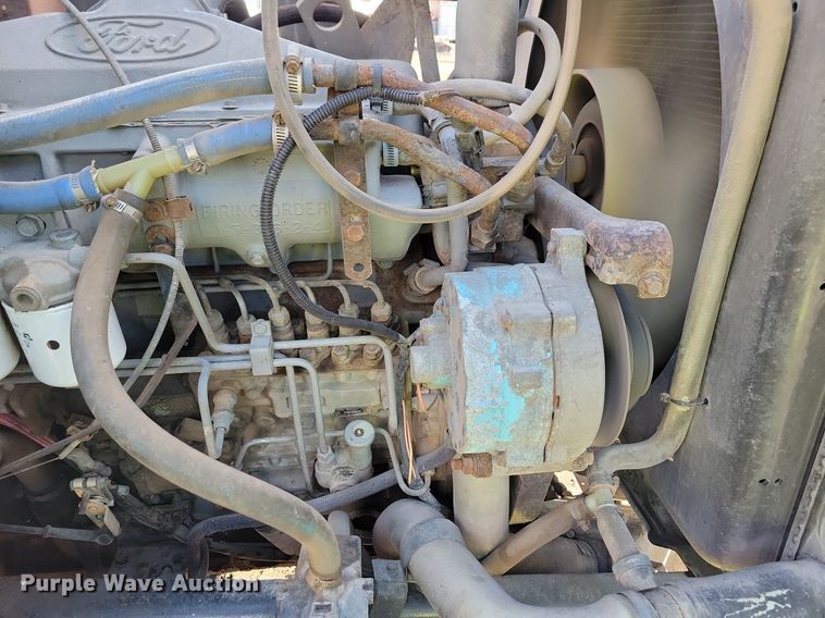 image for item DL7863 1990 Ford L8000 water truck