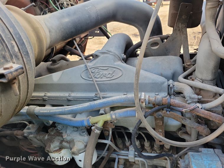 image for item DL7863 1990 Ford L8000 water truck