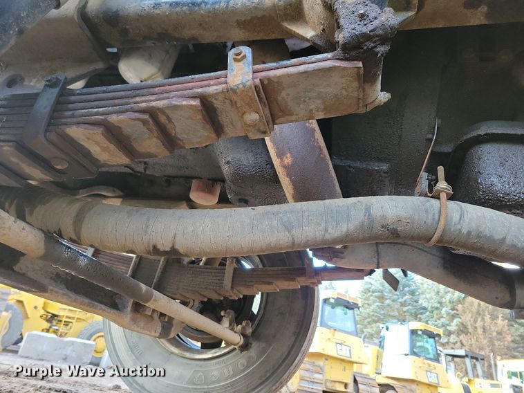 image for item DL7863 1990 Ford L8000 water truck