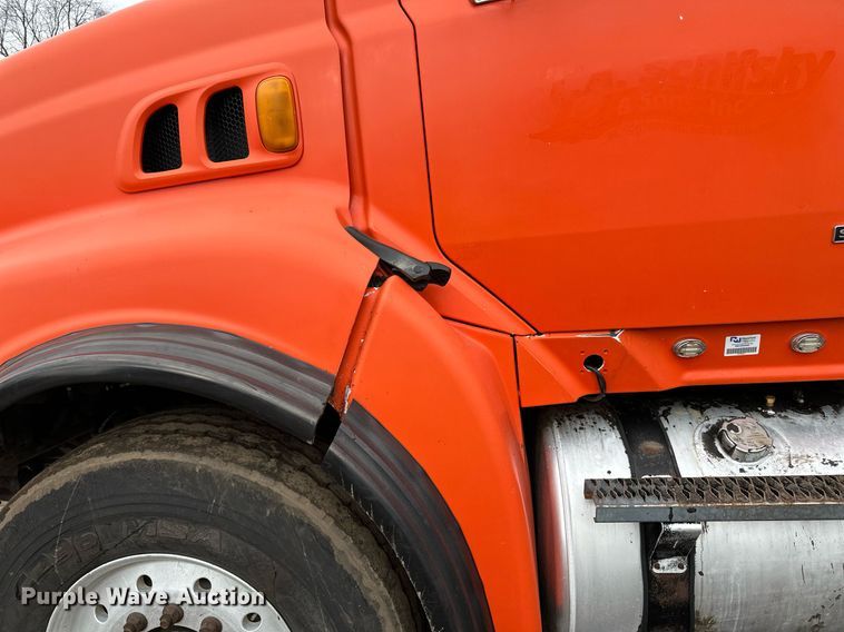 image for item DL7864 2005 Sterling LT9511 dump truck