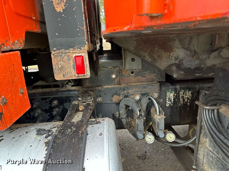 image for item DL7864 2005 Sterling LT9511 dump truck