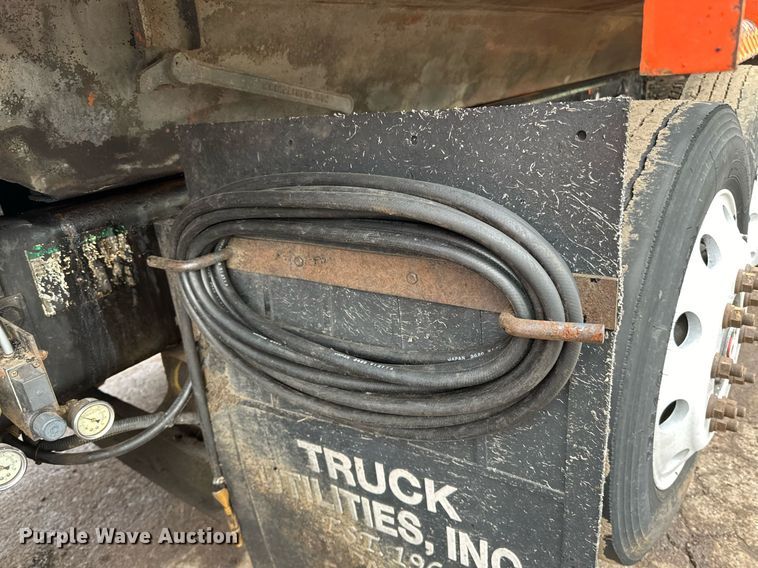 image for item DL7864 2005 Sterling LT9511 dump truck