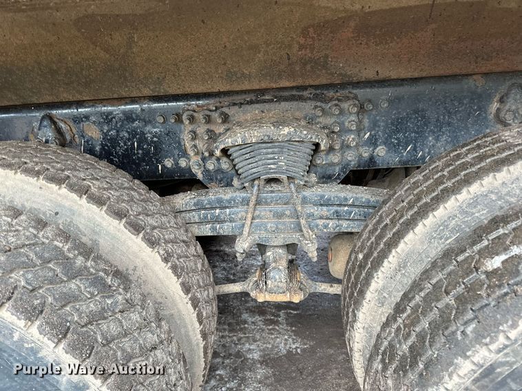 image for item DL7864 2005 Sterling LT9511 dump truck