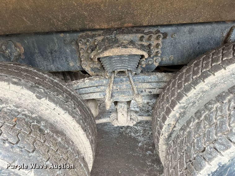 image for item DL7864 2005 Sterling LT9511 dump truck