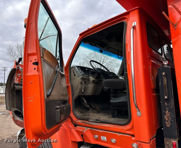 image for item DL7864 2005 Sterling LT9511 dump truck