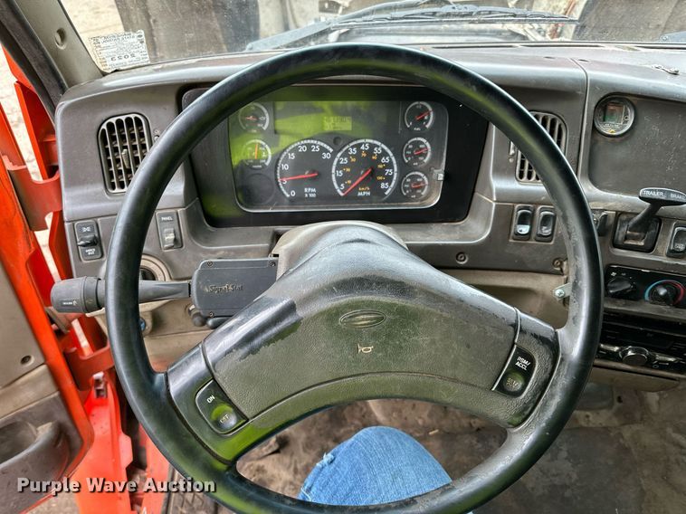 image for item DL7864 2005 Sterling LT9511 dump truck