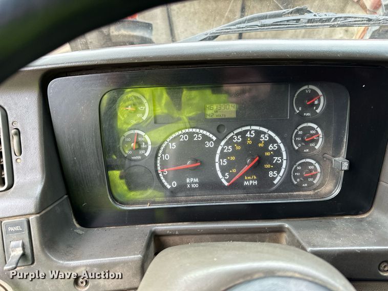 image for item DL7864 2005 Sterling LT9511 dump truck