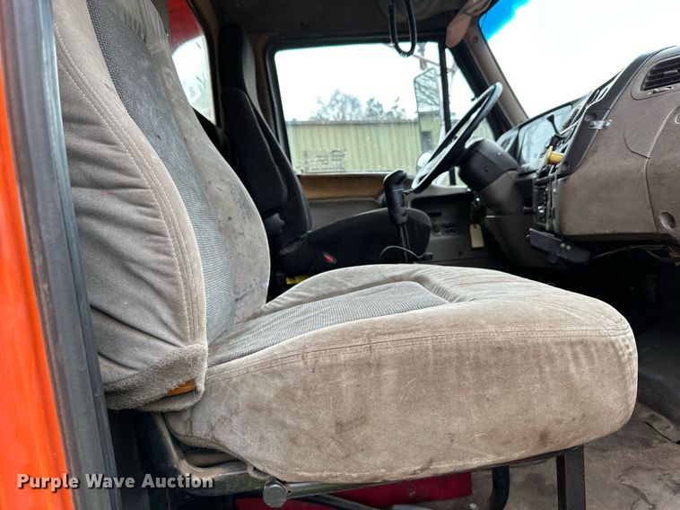 image for item DL7864 2005 Sterling LT9511 dump truck