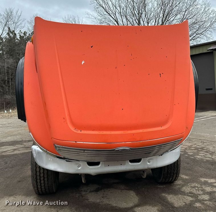 image for item DL7864 2005 Sterling LT9511 dump truck