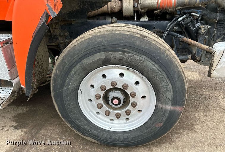 image for item DL7864 2005 Sterling LT9511 dump truck