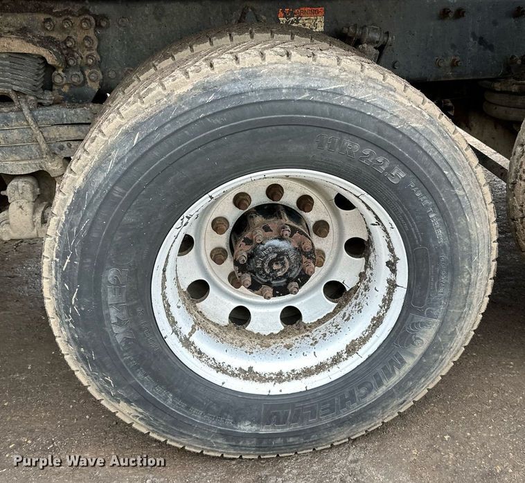 image for item DL7864 2005 Sterling LT9511 dump truck