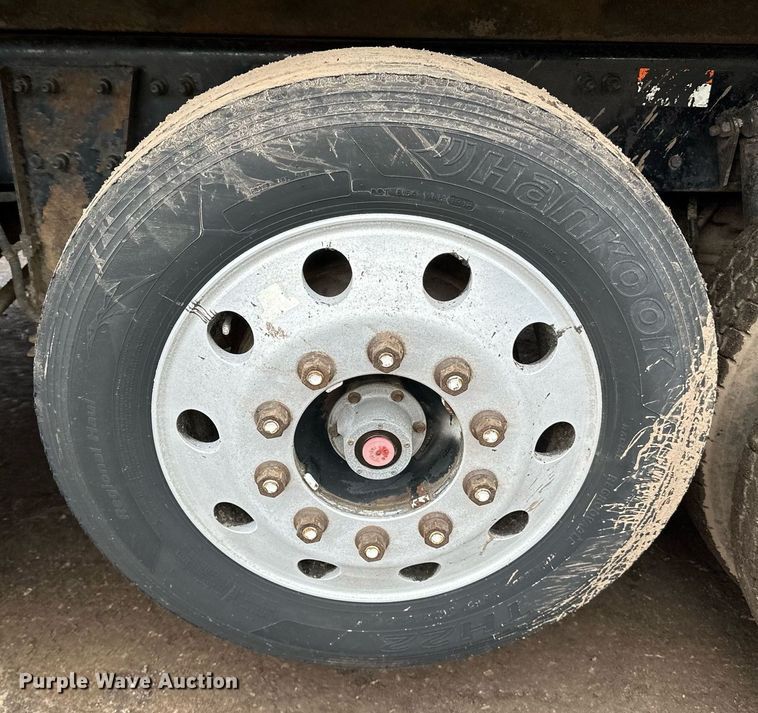 image for item DL7864 2005 Sterling LT9511 dump truck