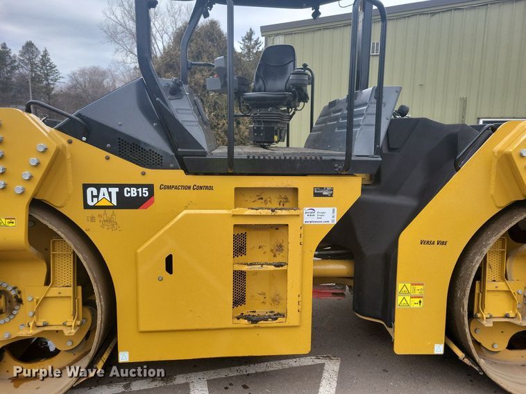 image for item DL7866 2018 Caterpillar CB15 double drum vibratory roller