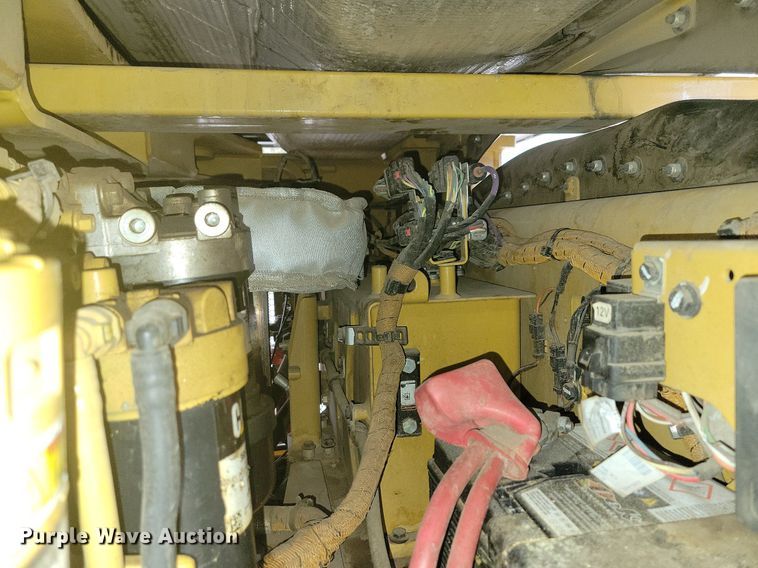 image for item DL7866 2018 Caterpillar CB15 double drum vibratory roller