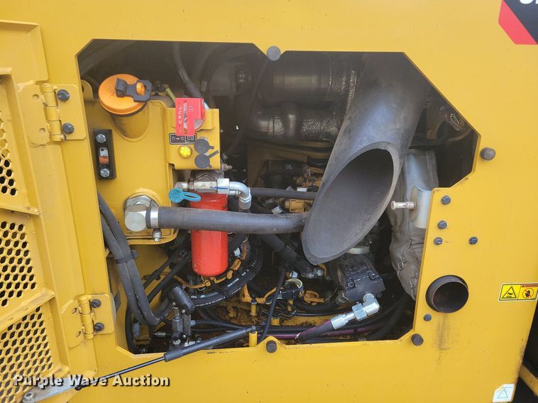 image for item DL7866 2018 Caterpillar CB15 double drum vibratory roller