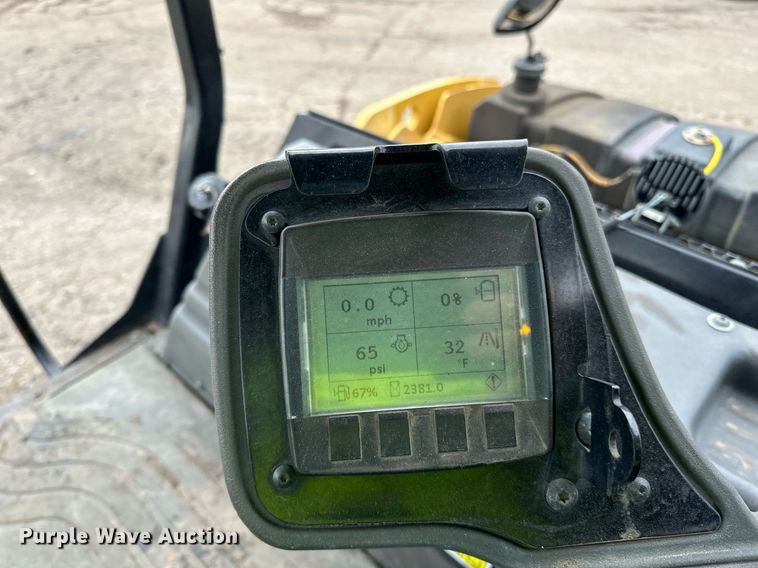 image for item DL7867 2018 Caterpillar CB10 double drum vibratory roller