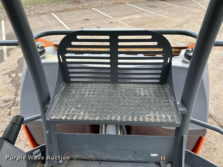 image for item DL7868 2021 Hamm HD 140i double drum vibratory roller