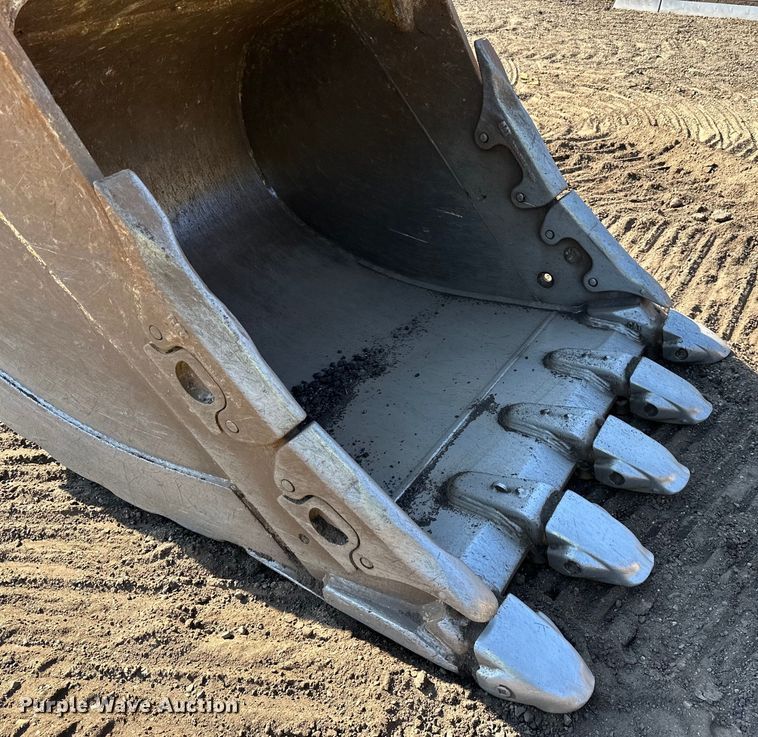 image for item DL7869 2016 Caterpillar 336FL excavator