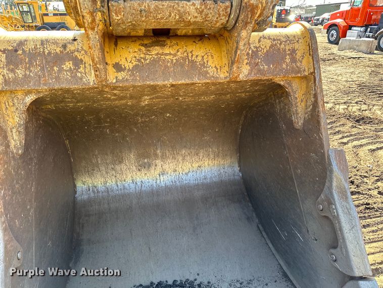 image for item DL7869 2016 Caterpillar 336FL excavator