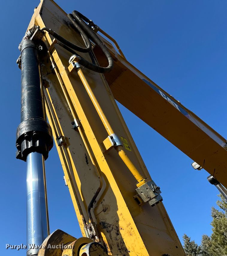 image for item DL7869 2016 Caterpillar 336FL excavator