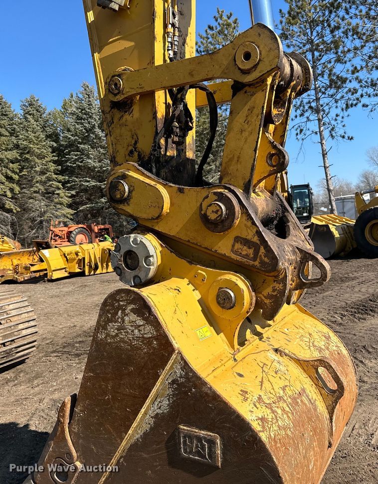 image for item DL7869 2016 Caterpillar 336FL excavator