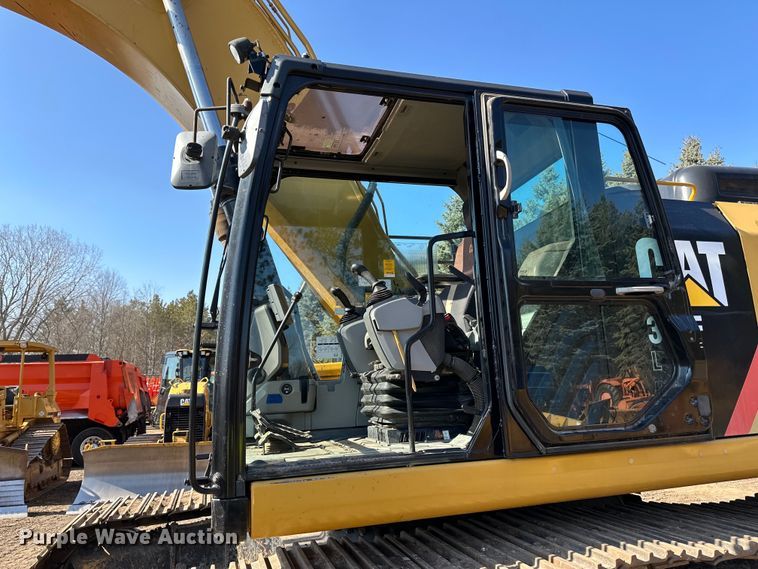 image for item DL7869 2016 Caterpillar 336FL excavator