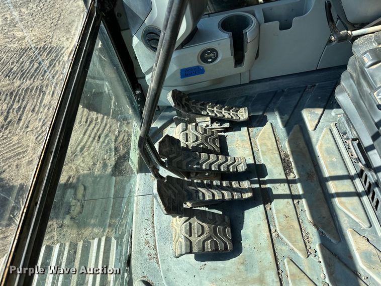 image for item DL7869 2016 Caterpillar 336FL excavator