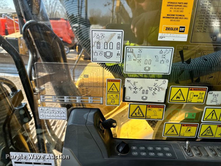 image for item DL7869 2016 Caterpillar 336FL excavator