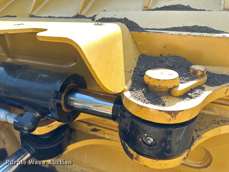 image for item DL7870 2016 Caterpillar D6K2 LGP dozer