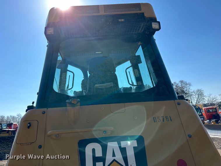 image for item DL7870 2016 Caterpillar D6K2 LGP dozer