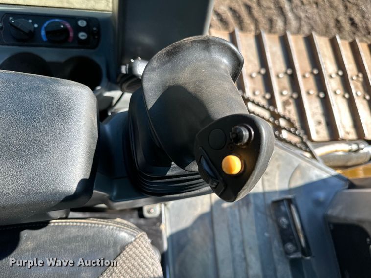 image for item DL7870 2016 Caterpillar D6K2 LGP dozer