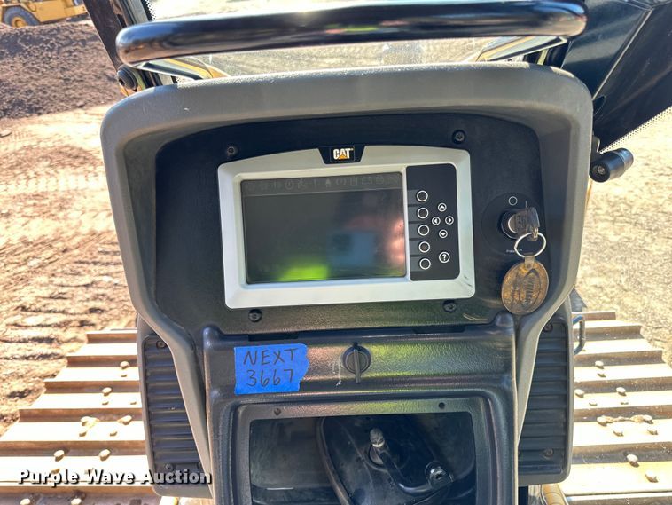 image for item DL7870 2016 Caterpillar D6K2 LGP dozer