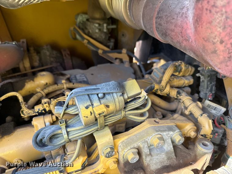 image for item DL7870 2016 Caterpillar D6K2 LGP dozer