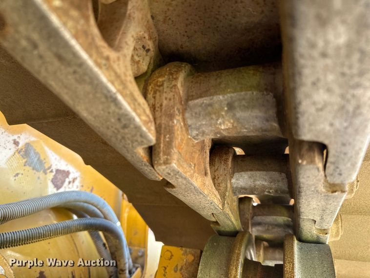 image for item DL7870 2016 Caterpillar D6K2 LGP dozer