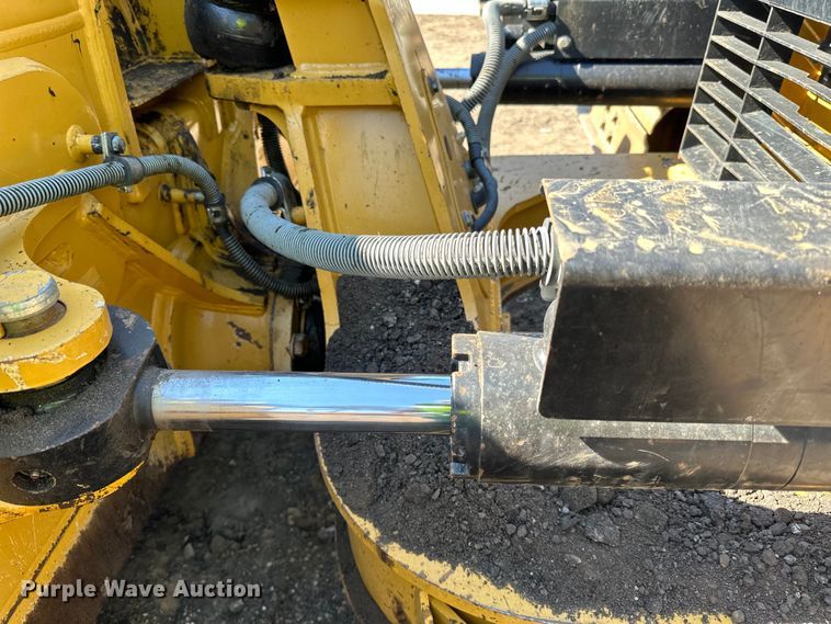 image for item DL7871 2016 Caterpillar D6K2 LGP dozer