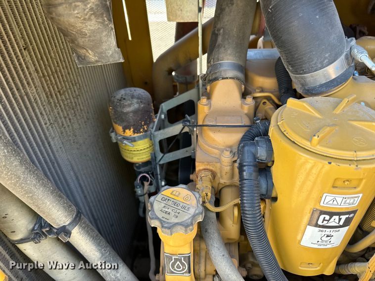 image for item DL7871 2016 Caterpillar D6K2 LGP dozer