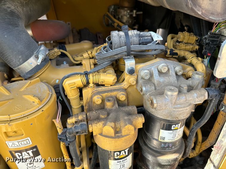 image for item DL7871 2016 Caterpillar D6K2 LGP dozer