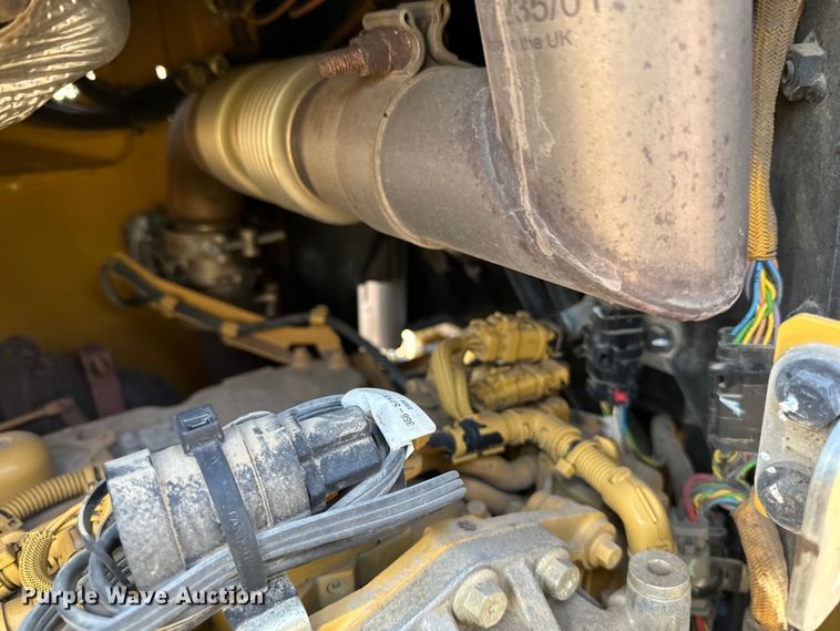 image for item DL7871 2016 Caterpillar D6K2 LGP dozer