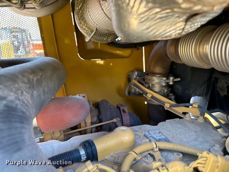 image for item DL7871 2016 Caterpillar D6K2 LGP dozer