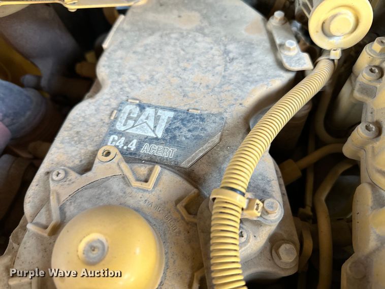 image for item DL7871 2016 Caterpillar D6K2 LGP dozer