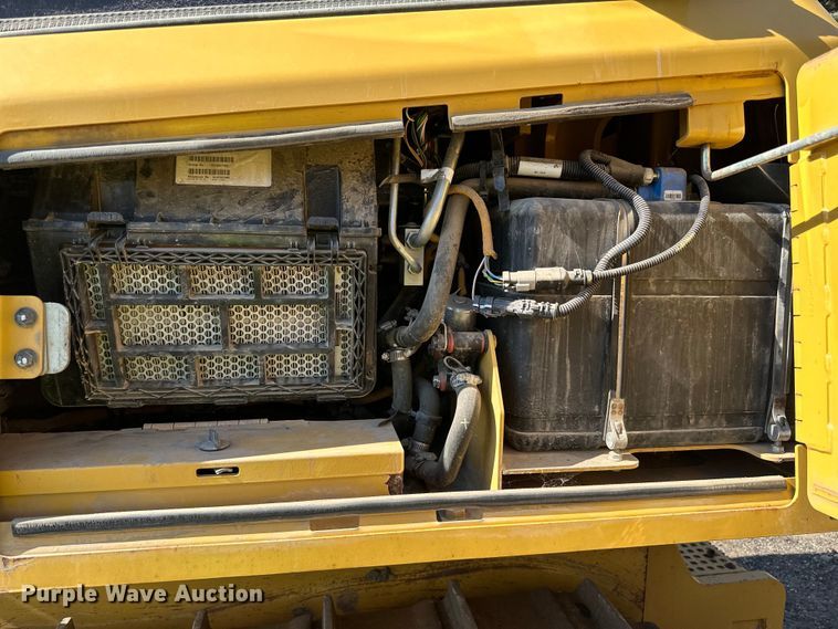 image for item DL7871 2016 Caterpillar D6K2 LGP dozer