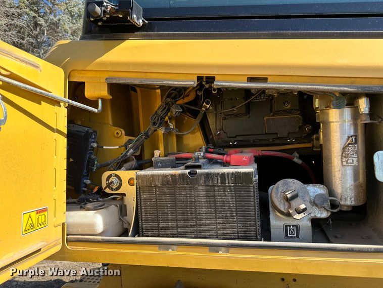 image for item DL7871 2016 Caterpillar D6K2 LGP dozer