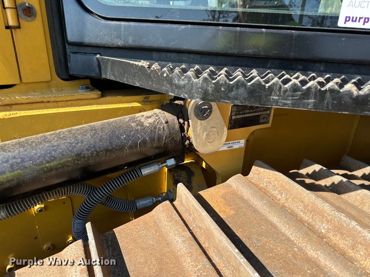image for item DL7872 2019 Caterpillar D5K2 LGP dozer