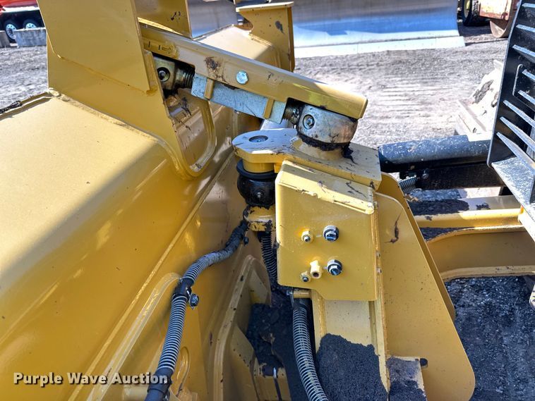 image for item DL7872 2019 Caterpillar D5K2 LGP dozer