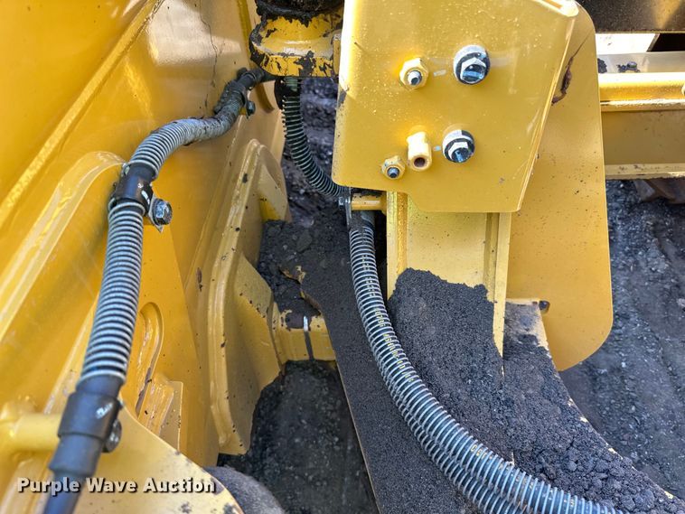 image for item DL7872 2019 Caterpillar D5K2 LGP dozer