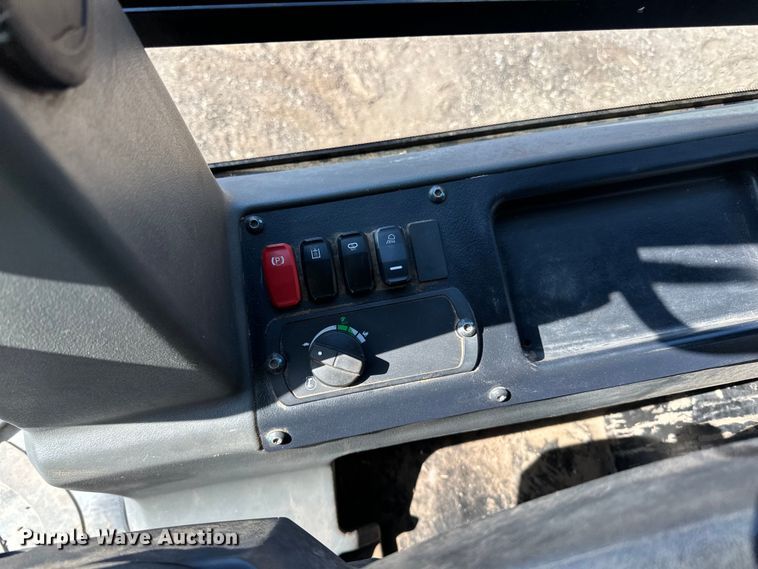 image for item DL7872 2019 Caterpillar D5K2 LGP dozer