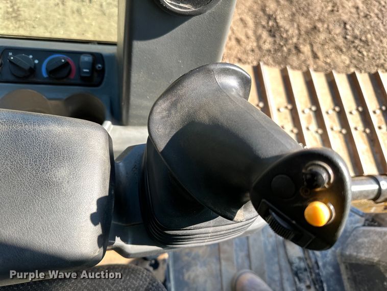 image for item DL7872 2019 Caterpillar D5K2 LGP dozer