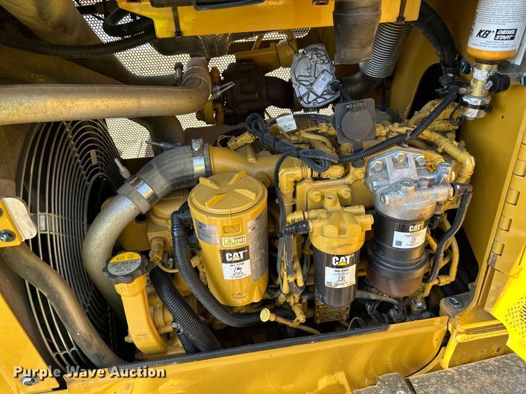 image for item DL7872 2019 Caterpillar D5K2 LGP dozer